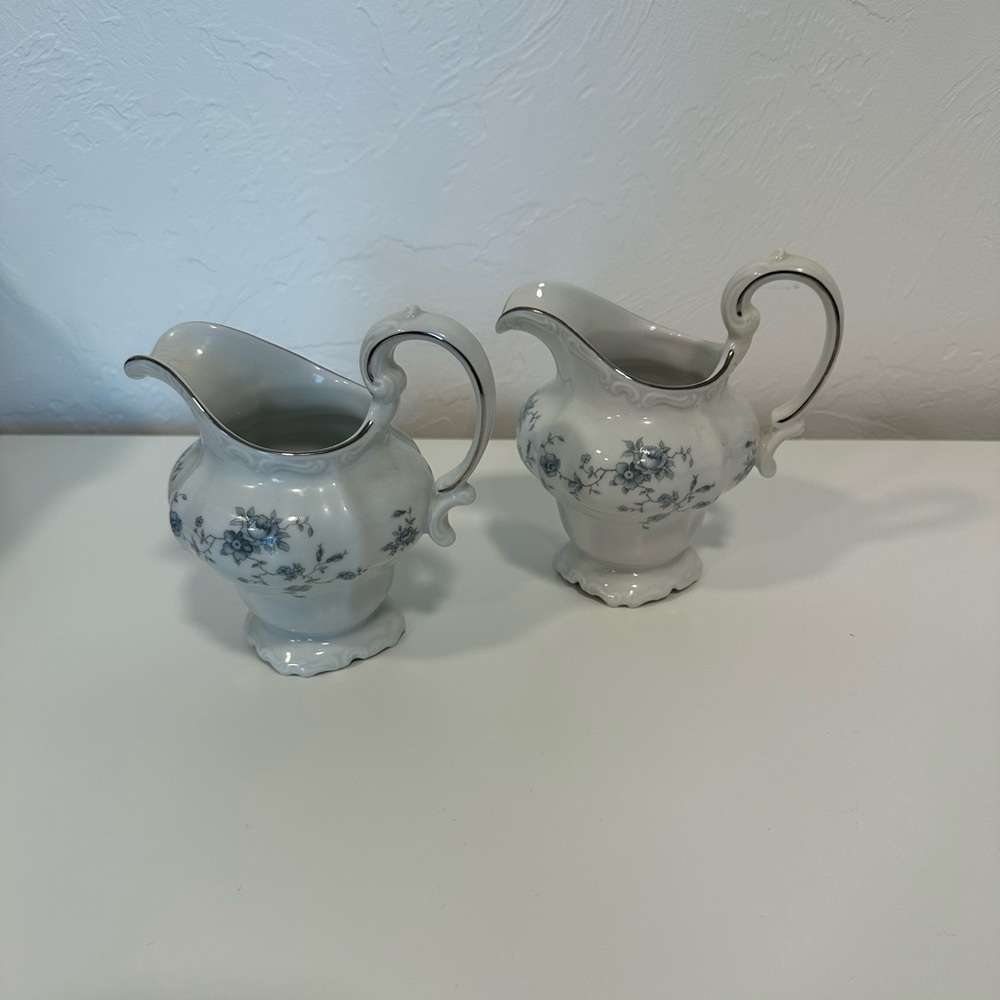 Johann Haviland Bavaria Germany Creamer